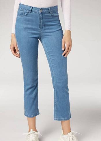 Women's Calzedonia Eco Light Flared Cropped Denim Jeans Blue | IE2570HK