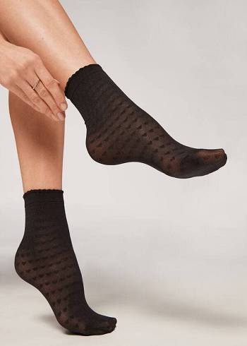 Women's Calzedonia Heart Motif Mesh Short Socks Black | IE2443DN