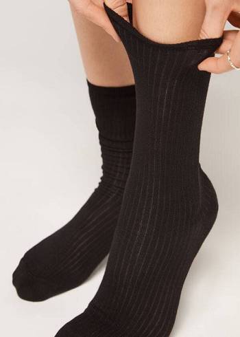 Women's Calzedonia Ribbed Short Socks Black | IE2486CE