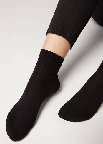 Women's Calzedonia Short Ribbed with Cotton and Cashmere Short Socks Black | IE2514ZG